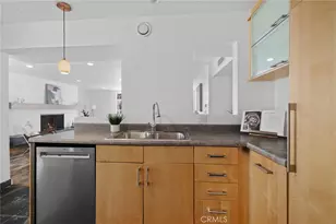 5339 Newcastle Ave, Encino, CA 91316 - Photo 17