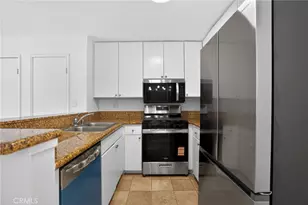 18808 Mandan St, Canyon Country, CA 91351 - Photo 5