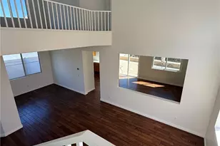 26506 Isabella, Canyon Country, CA 91351 - Photo 19