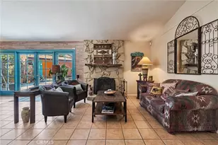 17349 Hartland St, Van Nuys, CA 91406 - Photo 3