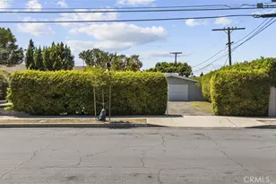 7725 Ethel Ave, North Hollywood, CA 91605 - Photo 3