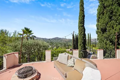 22628 Quinta Road, Woodland Hills, CA 91364 - Photo 45