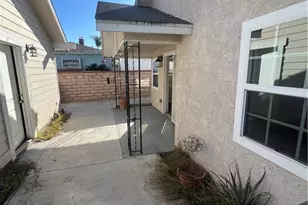 9307 San Miguel Ave, South Gate, CA 90280 - Photo 5