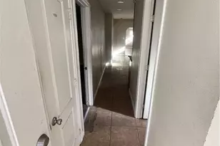 9307 San Miguel Ave, South Gate, CA 90280 - Photo 7