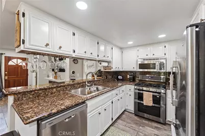 22617 Copper Hill Drive #121, Saugus, CA 91350 - Photo 7