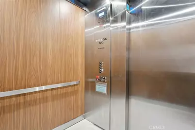 222 N Manhattan Place, Los Angeles, CA 90004 - Photo 5