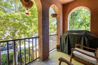 23437 Abbey Glen Place, Valencia, CA 91354 - Photo 9