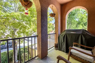 23437 Abbey Glen Pl, Valencia, CA 91354 - Photo 9