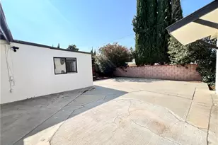 38710 Yucca Tree St, Palmdale, CA 93551 - Photo 45