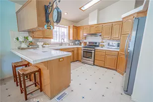 20164 Crest View Dr, Canyon Country, CA 91351 - Photo 13