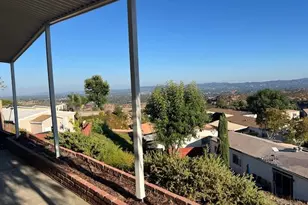 24303 Woolsey Canyon Rd, Canoga Park, CA 91304 - Photo 5