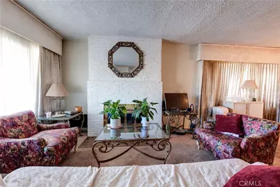 4929 S Gramercy Place, Los Angeles, CA 90062 - Photo 7