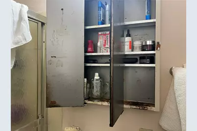 660 W 7th Street, San Pedro, CA 90731 - Photo 5