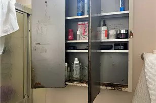 660 W 7th St, San Pedro, CA 90731 - Photo 5