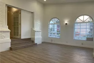 660 W 7th St, San Pedro, CA 90731 - Photo 13