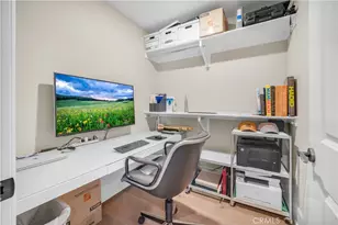 23500 Park Sorrento, Calabasas, CA 91302 - Photo 17