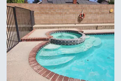18725 Schoenborn Street, Northridge, CA 91324 - Photo 9