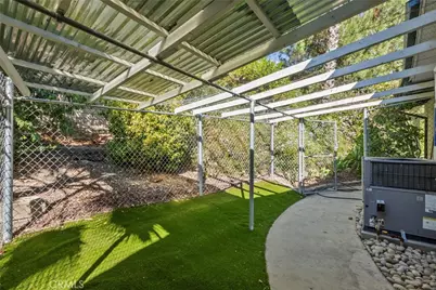 6022 Elba Place, Woodland Hills, CA 91367 - Photo 45