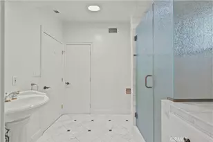 6022 Elba Pl, Woodland Hills, CA 91367 - Photo 29