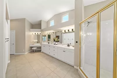 22001 Loch Lomond Drive, Canyon Lake, CA 92587 - Photo 41