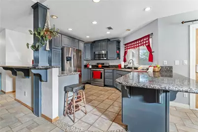 431 W 72nd Street, Rosamond, CA 93560 - Photo 17