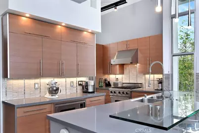 1152 N La Cienega Boulevard #203, West Hollywood, CA 90069 - Photo 11