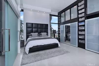 1152 N La Cienega Boulevard #203, West Hollywood, CA 90069 - Photo 17