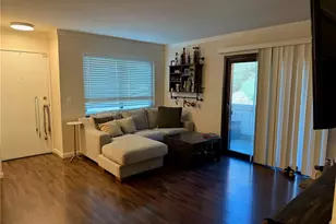 21203 Trumpet Dr, Newhall, CA 91321 - Photo 15