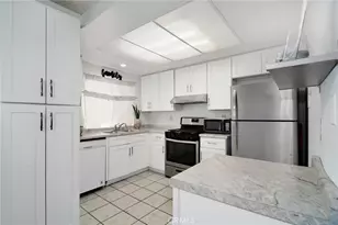 13475 Hubbard St, Sylmar, CA 91342 - Photo 9