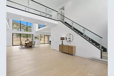 9531 N Andora Avenue, Chatsworth, CA 91311 - Photo 3