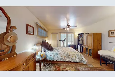 22542 Burbank Boulevard, Woodland Hills, CA 91367 - Photo 21