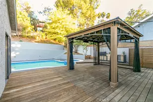 9620 Wheatland Ave, Shadow Hills, CA 91040 - Photo 49