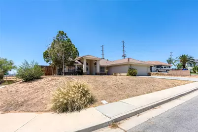 6000 Benbasset Place, Bakersfield, CA 93306 - Photo 3