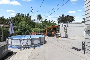 2245 W 27th St, Los Angeles, CA 90018 - Photo 27