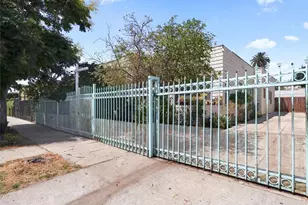 2245 W 27th St, Los Angeles, CA 90018 - Photo 39