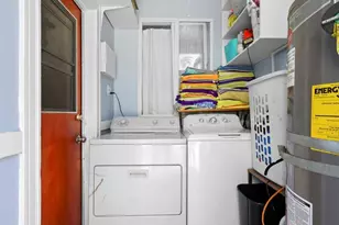 2245 W 27th St, Los Angeles, CA 90018 - Photo 25