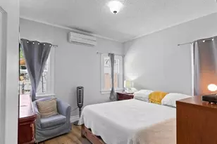 2245 W 27th St, Los Angeles, CA 90018 - Photo 21