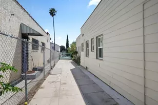 2245 W 27th St, Los Angeles, CA 90018 - Photo 33