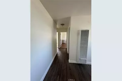 9300 S Hoover Street, Los Angeles, CA 90044 - Photo 25