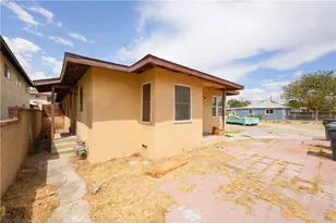 317 W Kildare St, Lancaster, CA 93534 - Photo 3