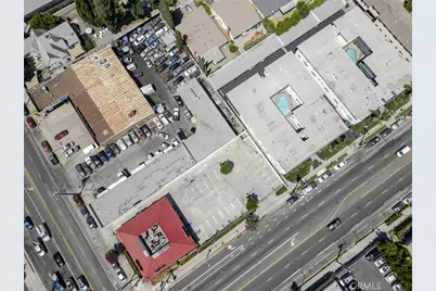 12113 Burbank Boulevard, Valley Village, CA 91607 - Photo 9