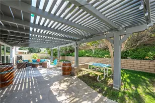 25451 Via Macarena, Valencia, CA 91355 - Photo 21