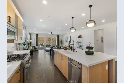 28904 Saddle Circle, Castaic, CA 91384 - Photo 9