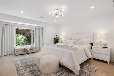 23440 Park Hacienda, Calabasas, CA 91302 - Photo 11