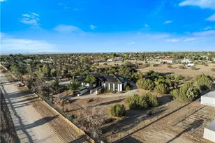 40646 27th St, Palmdale, CA 93551 - Photo 1