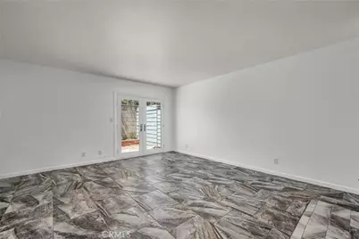 21333 Lassen Street #6H, Chatsworth, CA 91311 - Photo 7