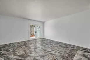 21333 Lassen St, Chatsworth, CA 91311 - Photo 7