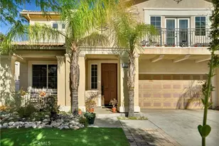 15717 Alia Ct, Canyon Country, CA 91387 - Photo 3