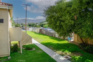 24115 Evans Ave, Newhall, CA 91321 - Photo 7