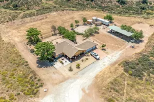 34554 Koontz Rd, Agua Dulce, CA 91390 - Photo 7